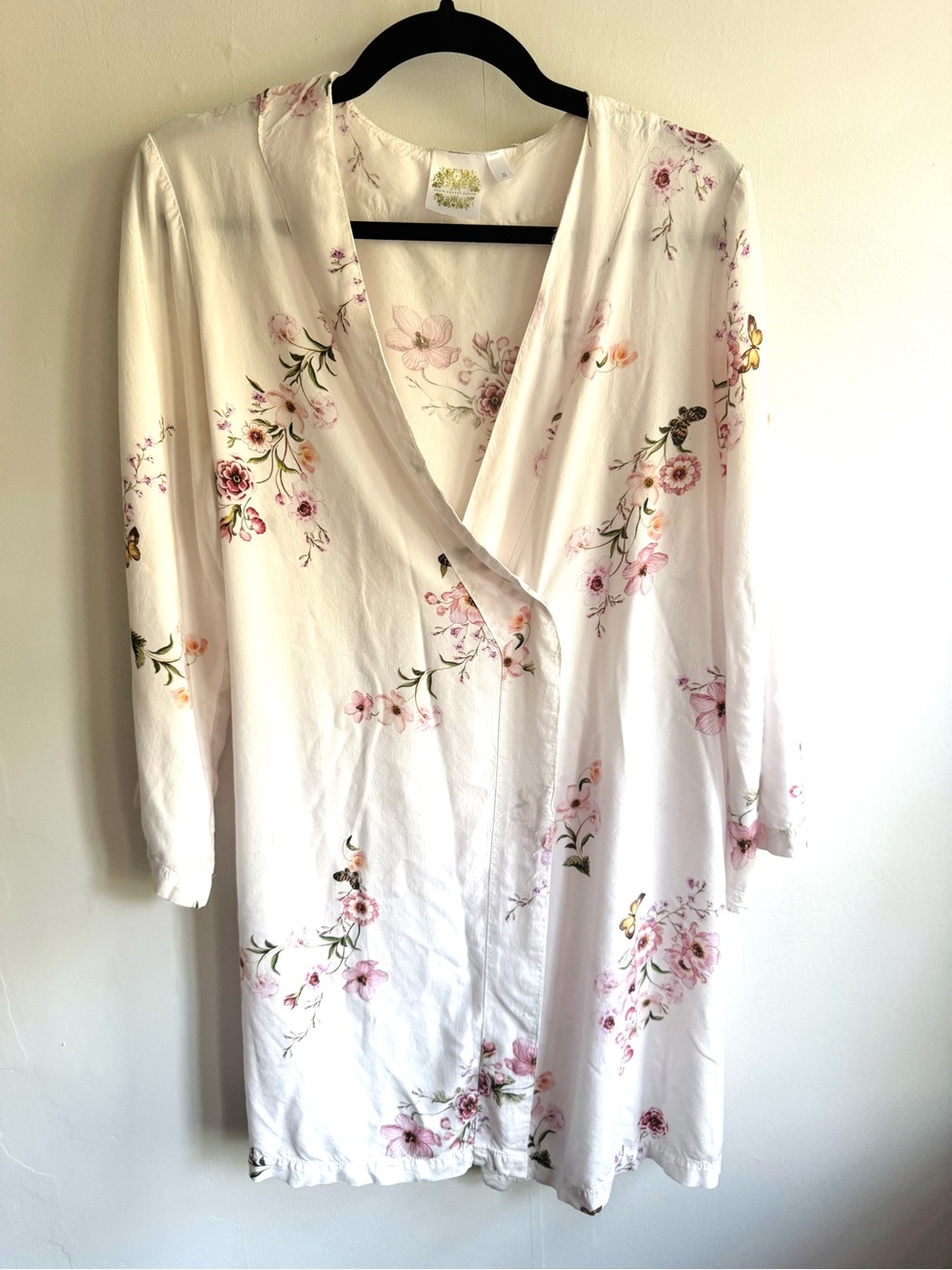 Plum Pretty Sugar Floral Wrap Ribe